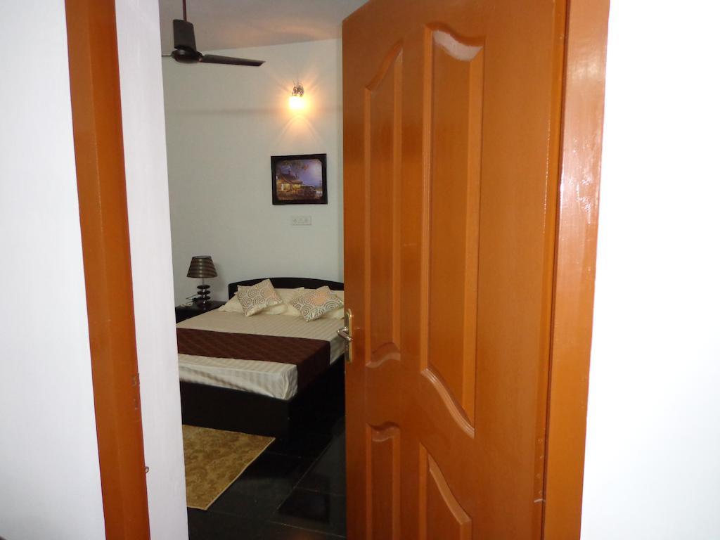 Remisha Service Apartments Chennai Exteriör bild